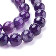 Ametyst perler. Indigo-violet. 1 streng. 6 mm